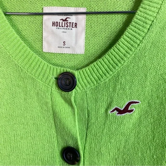 Hollister Green Cardigan Sweater - Picture 2 of 4